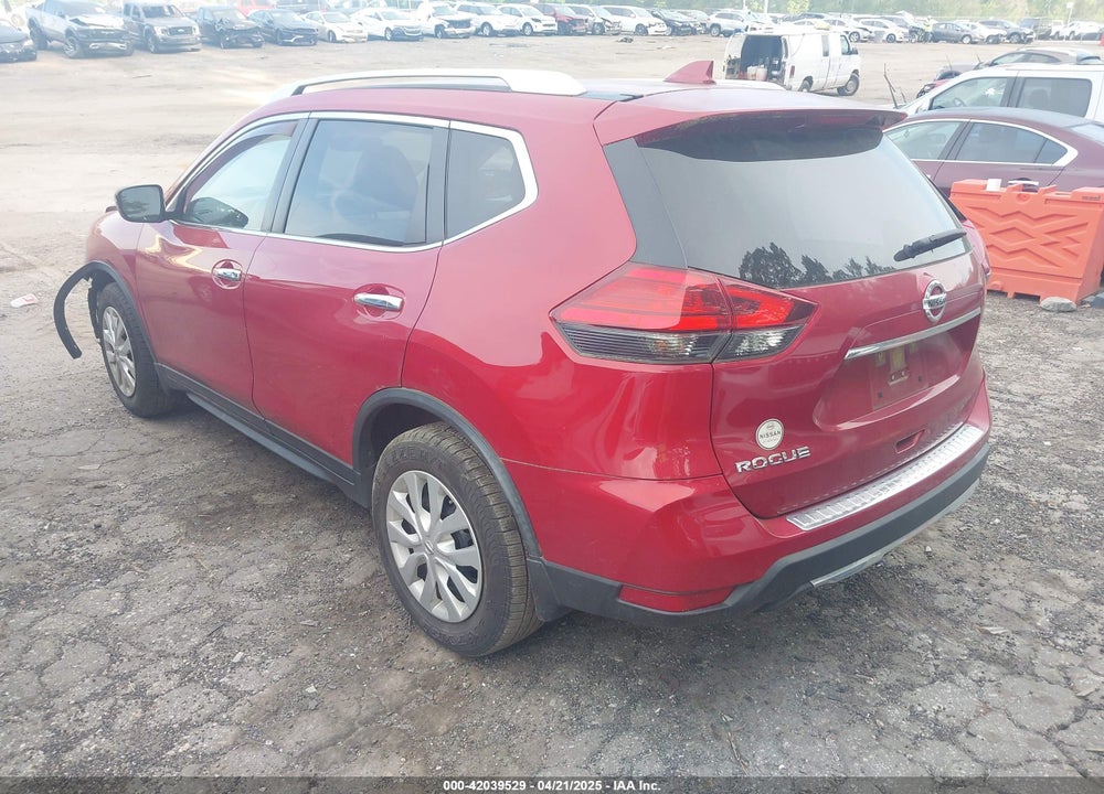 2017 NISSAN ROGUE VIN: JN8AT2MT5HW385967