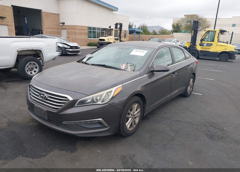 2015 HYUNDAI SONATA VIN: 5NPE24AF0FH169473