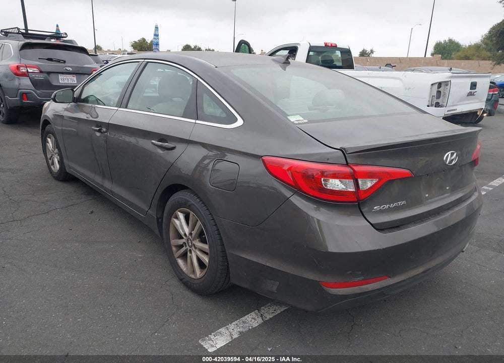 2015 HYUNDAI SONATA VIN: 5NPE24AF0FH169473