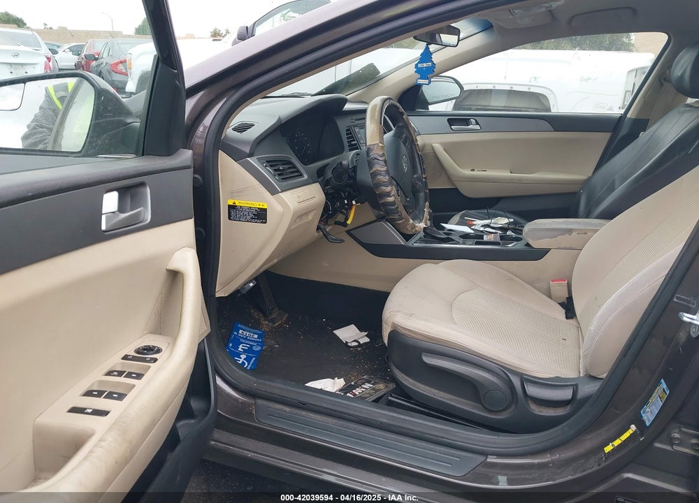 2015 HYUNDAI SONATA VIN: 5NPE24AF0FH169473