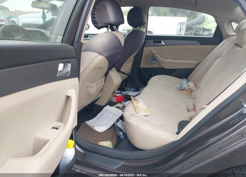 2015 HYUNDAI SONATA VIN: 5NPE24AF0FH169473
