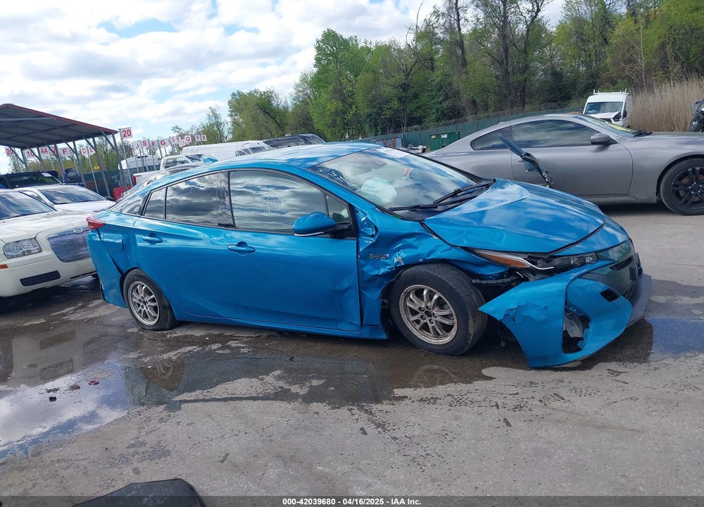 2017 TOYOTA PRIUS PRIME VIN: JTDKARFP0H3052737