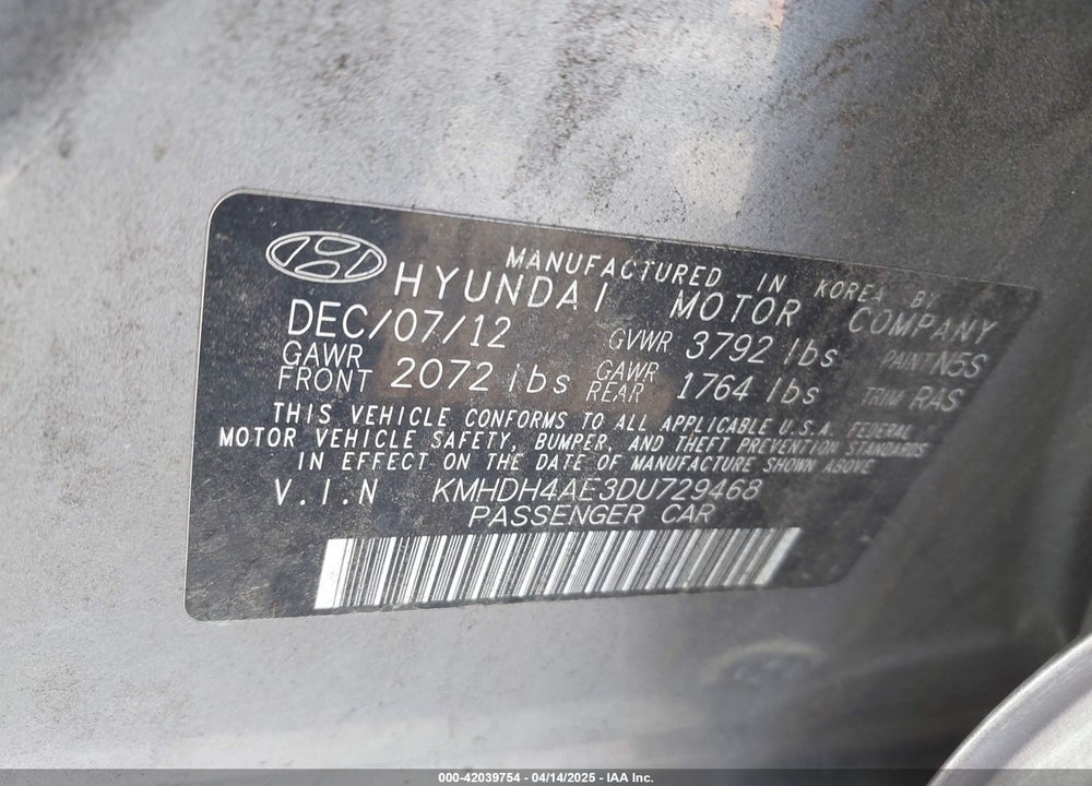 2013 HYUNDAI ELANTRA VIN: KMHDH4AE3DU729468