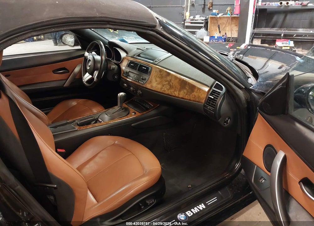 2008 BMW Z4 3.0SI VIN: 4USBU53528LX04769