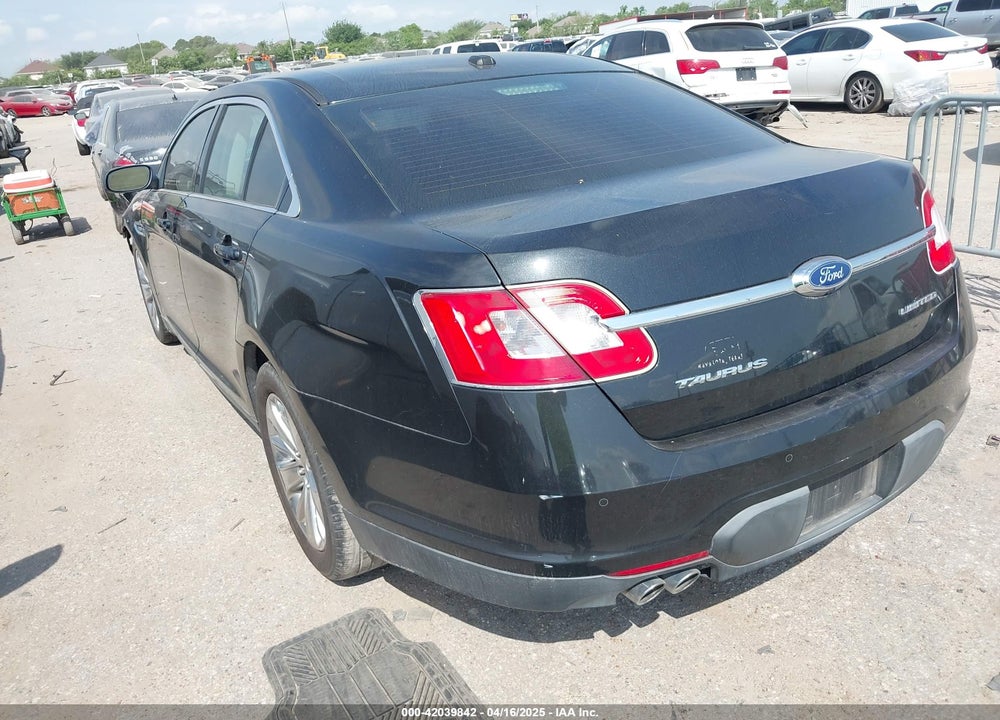 2010 FORD TAURUS VIN: 1FAHP2FW2AG140247