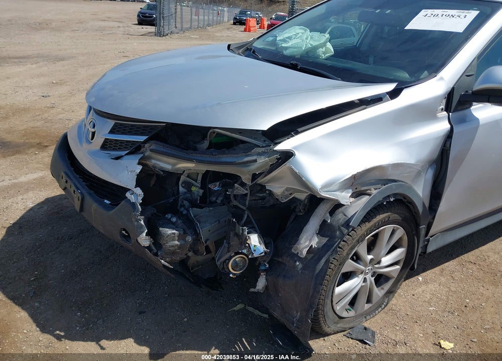 2015 TOYOTA RAV4 VIN: 2T3DFREV5FW268118