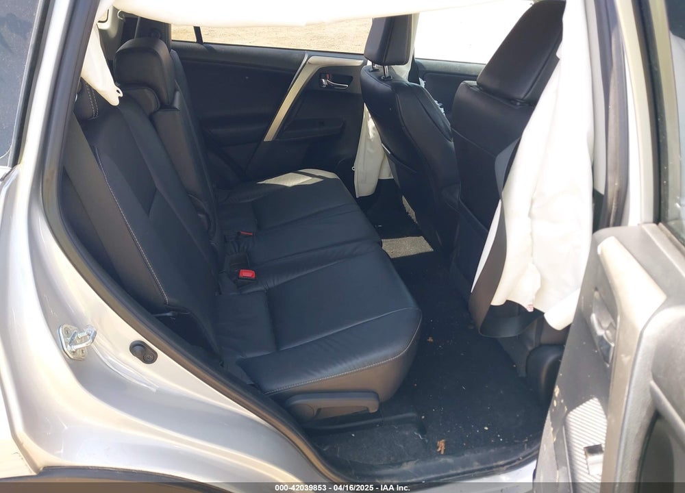2015 TOYOTA RAV4 VIN: 2T3DFREV5FW268118