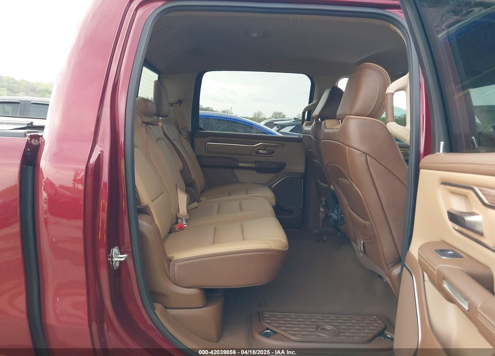 2019 RAM 1500 VIN: 1C6SRFKT4KN640718
