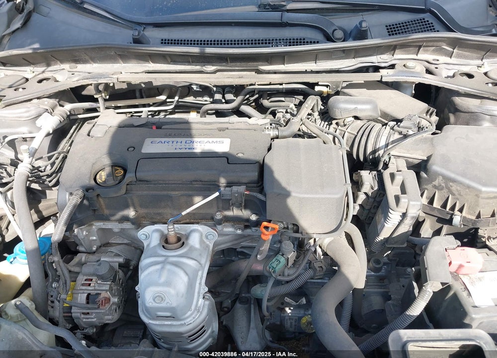 2014 HONDA ACCORD VIN: 1HGCT1B84EA011003
