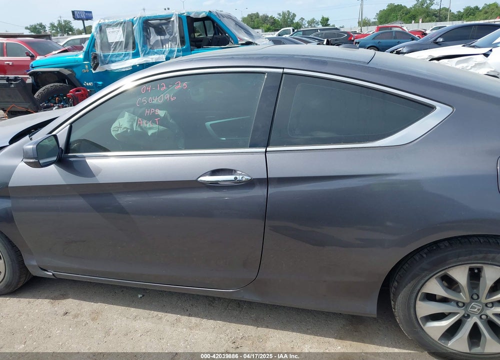 2014 HONDA ACCORD VIN: 1HGCT1B84EA011003