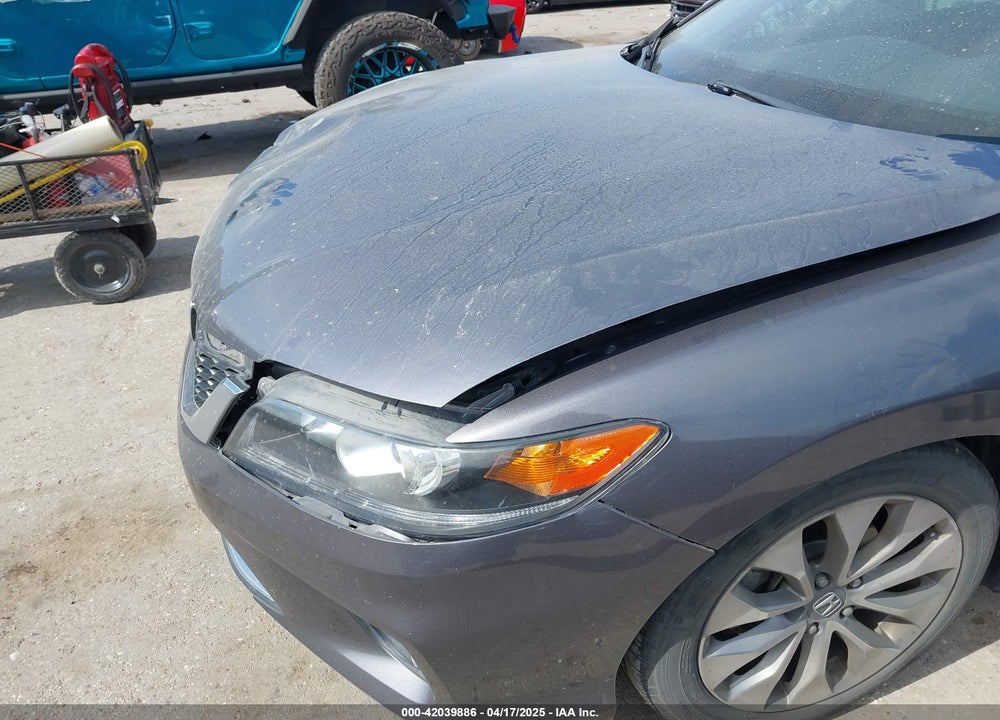 2014 HONDA ACCORD VIN: 1HGCT1B84EA011003