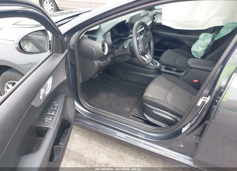 2023 KIA FORTE LXS VIN: 3KPF24AD7PE690487