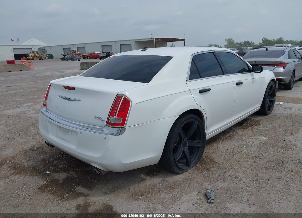 2011 CHRYSLER 300C VIN: 2C3CA6CTXBH516727