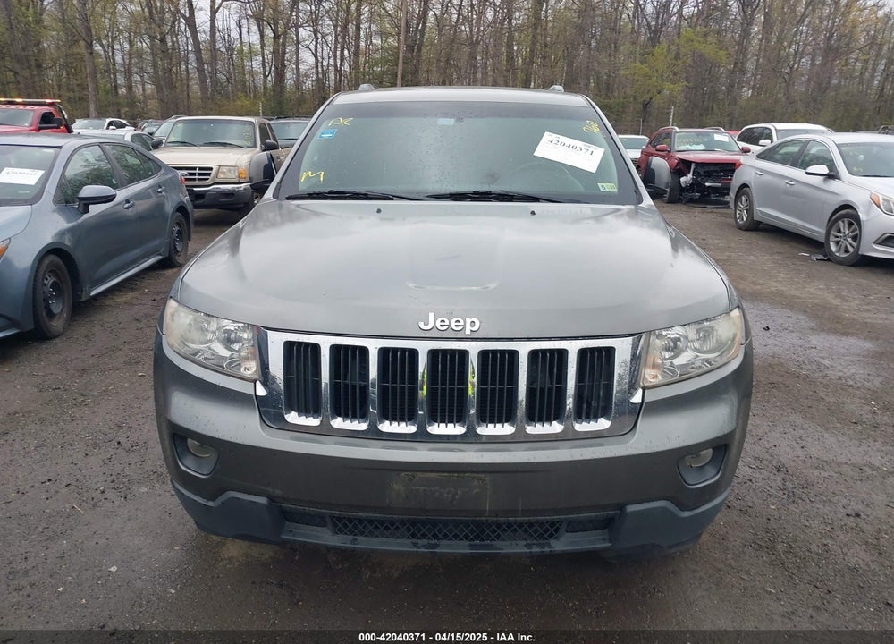 2011 JEEP GRAND CHEROKEE VIN: 1J4RR4GG0BC608989