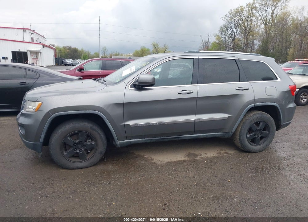 2011 JEEP GRAND CHEROKEE VIN: 1J4RR4GG0BC608989