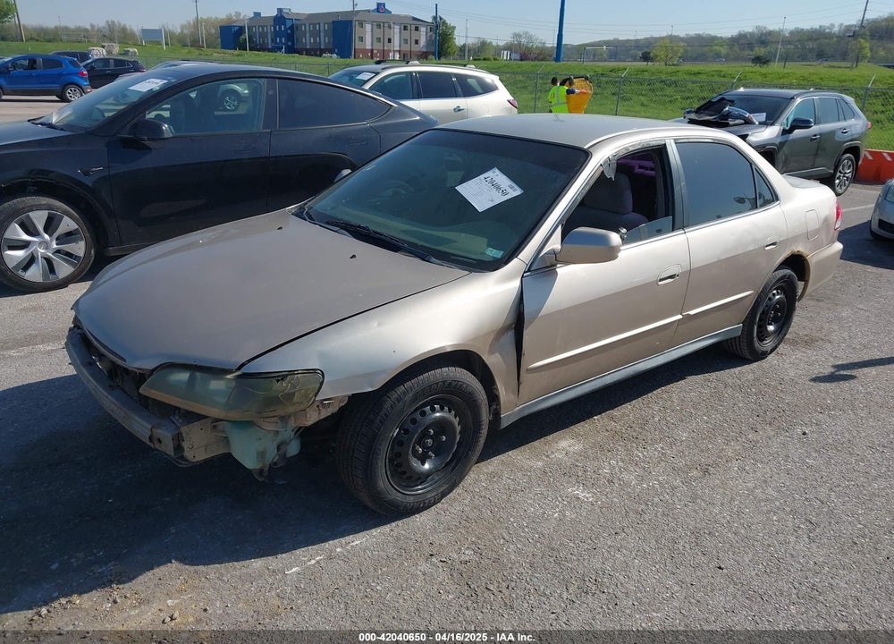 2002 HONDA ACCORD 2.3 LX VIN: 3HGCG56412G702456