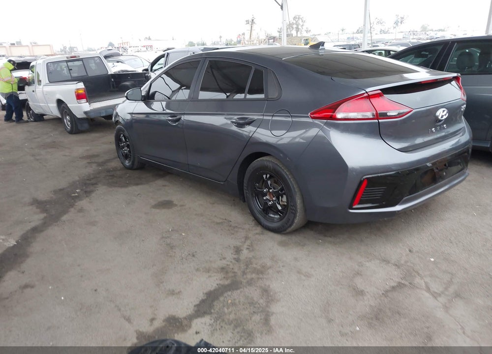 2019 HYUNDAI IONIQ VIN: KMHC65LC0KU160157