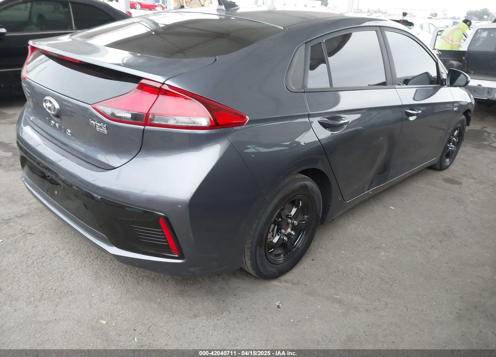 2019 HYUNDAI IONIQ VIN: KMHC65LC0KU160157