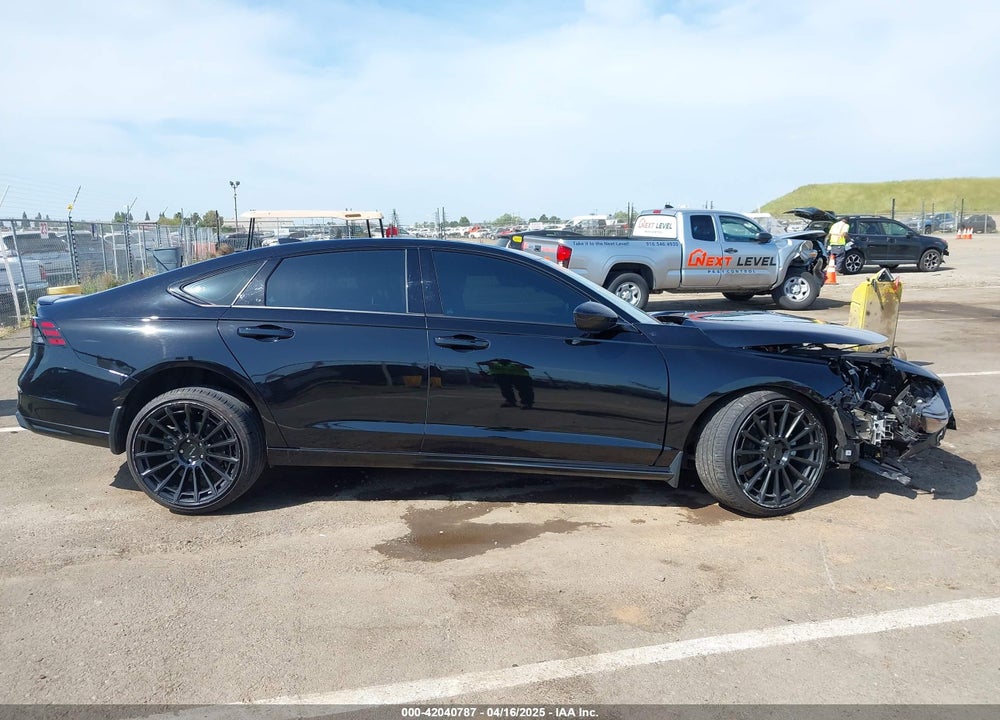 2024 HONDA ACCORD HYBRID SPORT-L VIN: 1HGCY2F73RA094809