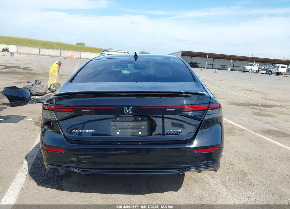 2024 HONDA ACCORD HYBRID SPORT-L VIN: 1HGCY2F73RA094809