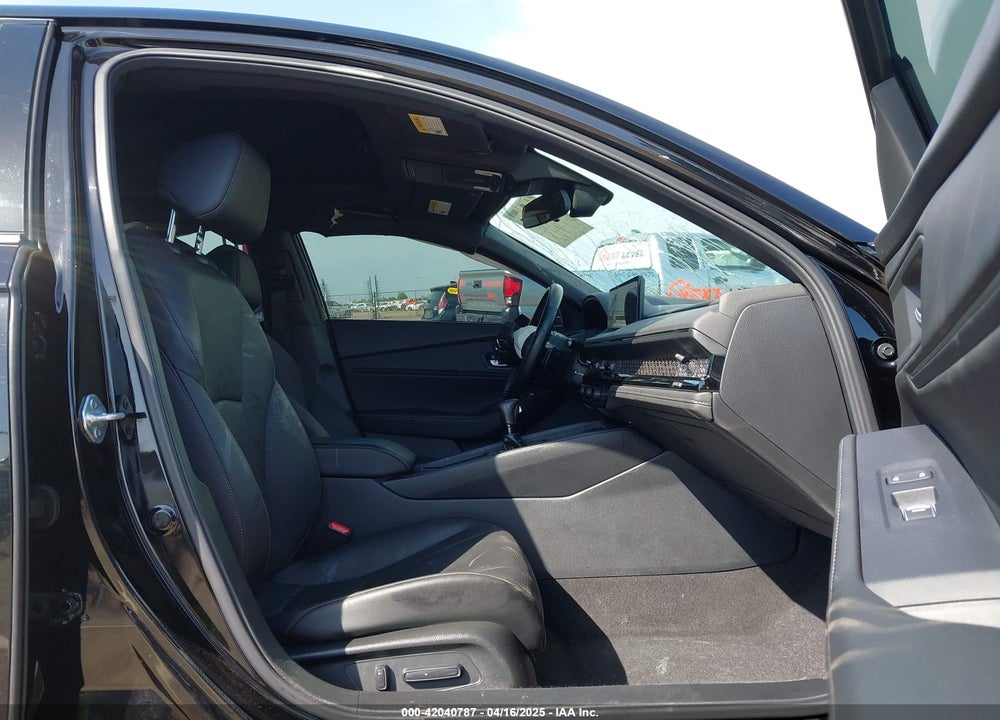 2024 HONDA ACCORD HYBRID SPORT-L VIN: 1HGCY2F73RA094809