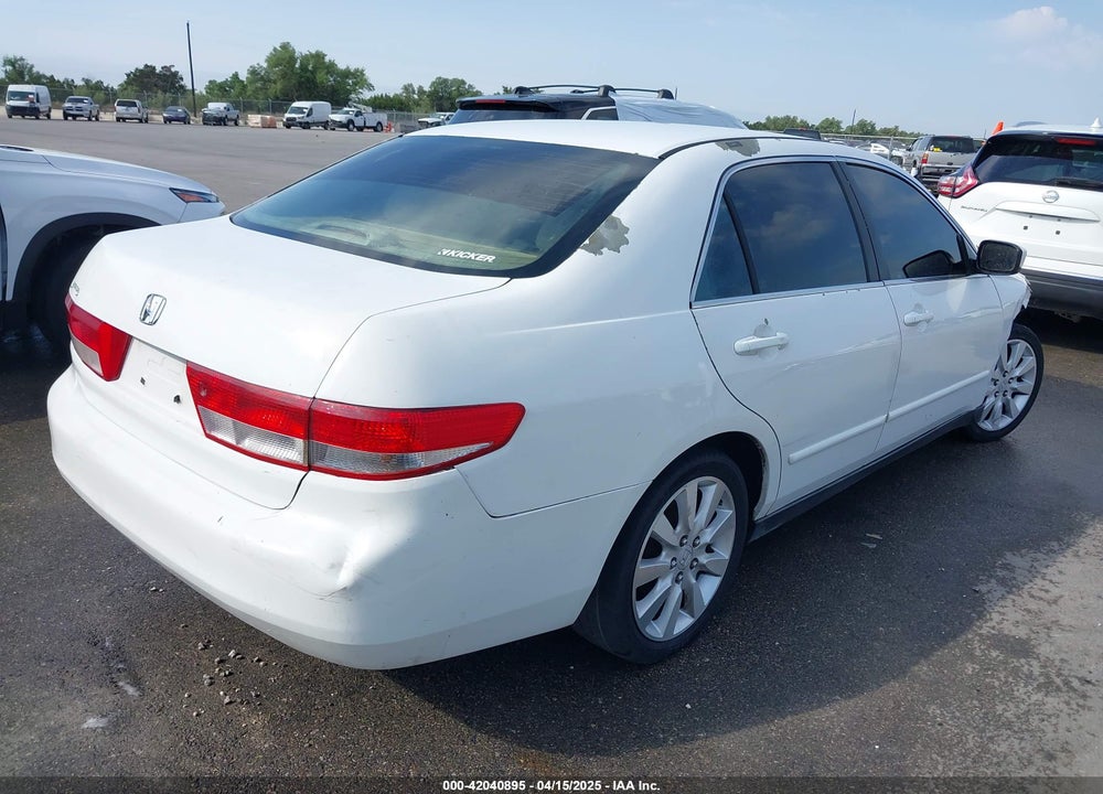 2003 HONDA ACCORD 2.4 LX VIN: 1HGCM56323A074360