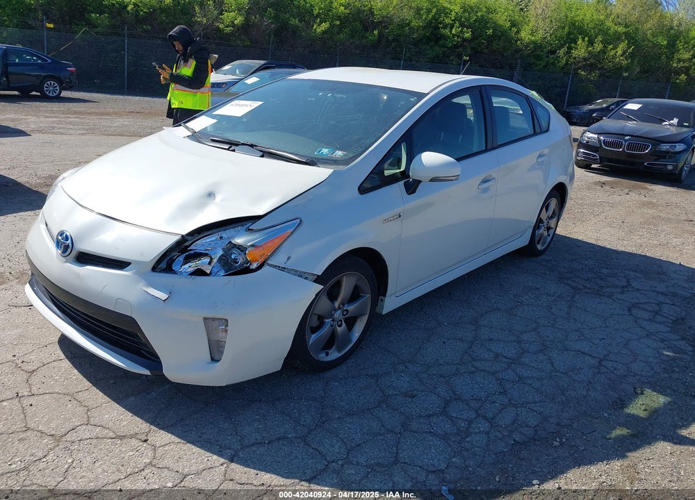 2015 TOYOTA PRIUS VIN: JTDKN3DUXF0395113