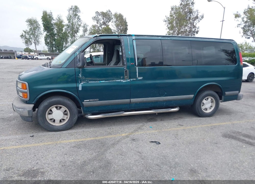 1997 GMC SAVANA STANDARD VIN: 1GKFG15R1V1074164