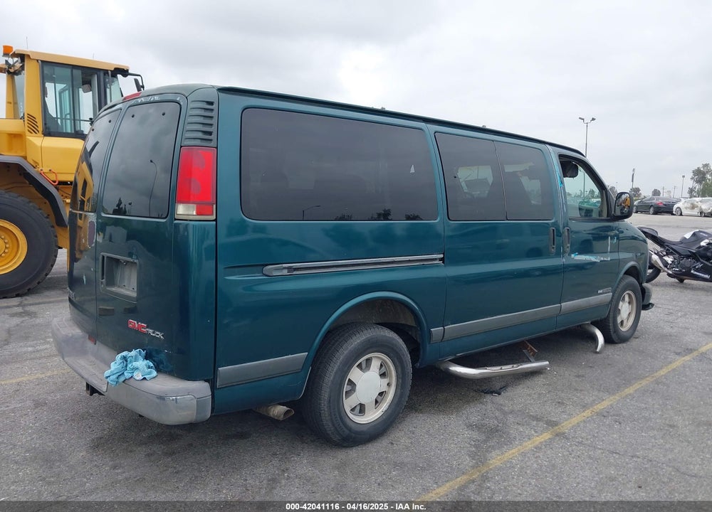 1997 GMC SAVANA STANDARD VIN: 1GKFG15R1V1074164