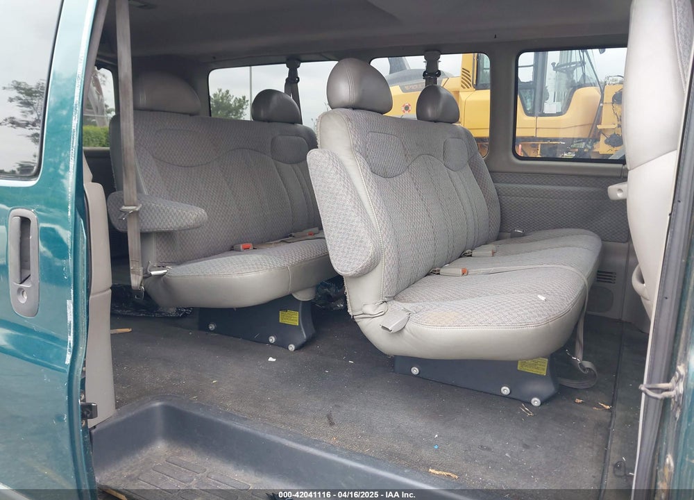1997 GMC SAVANA STANDARD VIN: 1GKFG15R1V1074164