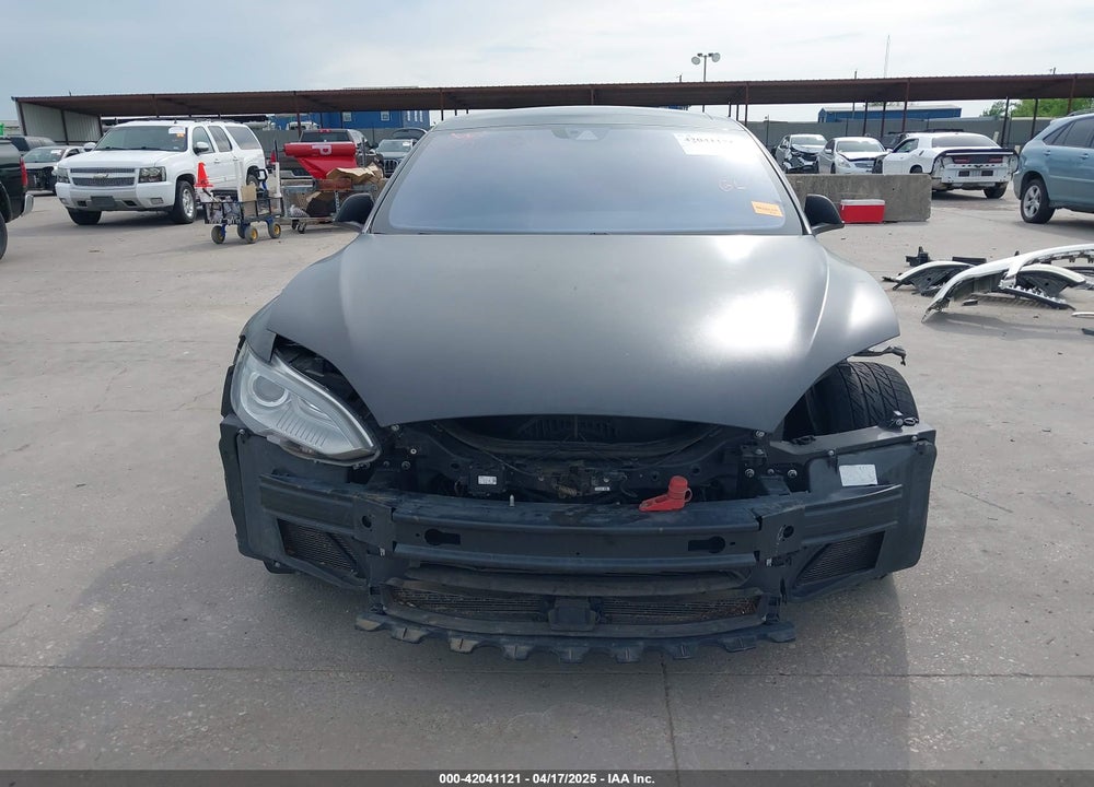 2015 TESLA MODEL S VIN: 5YJSA4H26FFP74220