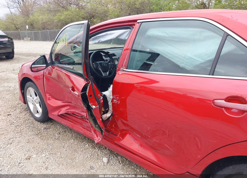 2012 TOYOTA CAMRY SE VIN: 4T1BF1FK8CU609710