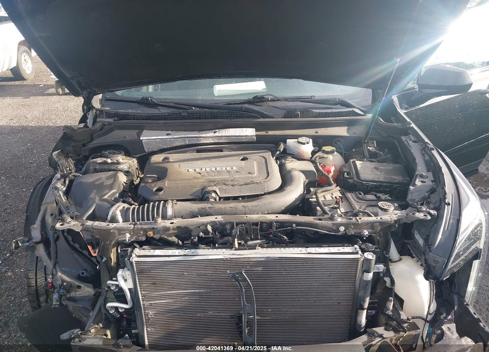 2019 CADILLAC XT4 VIN: 1GYFZFR47KF159925