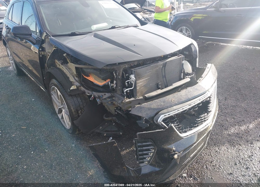 2019 CADILLAC XT4 VIN: 1GYFZFR47KF159925
