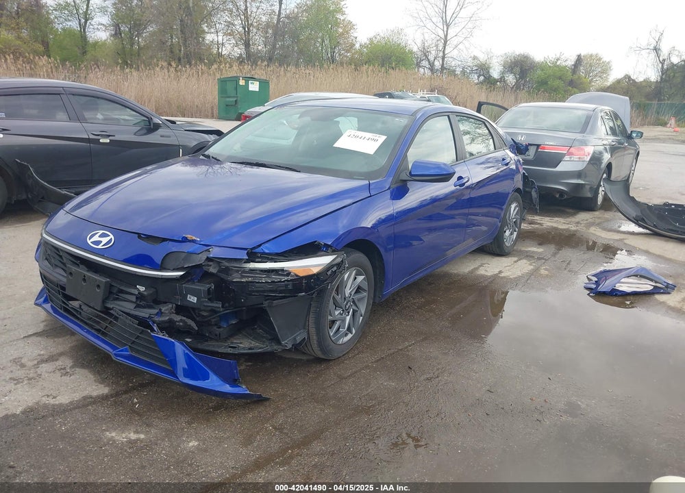 2024 HYUNDAI ELANTRA VIN: KMHLM4DG9RU657512