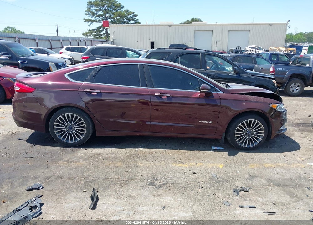 2017 FORD FUSION VIN: 3FA6P0RU8HR321040