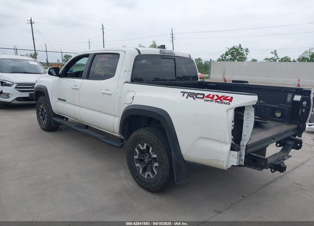 2022 TOYOTA TACOMA VIN: 3TMCZ5AN7NM493268