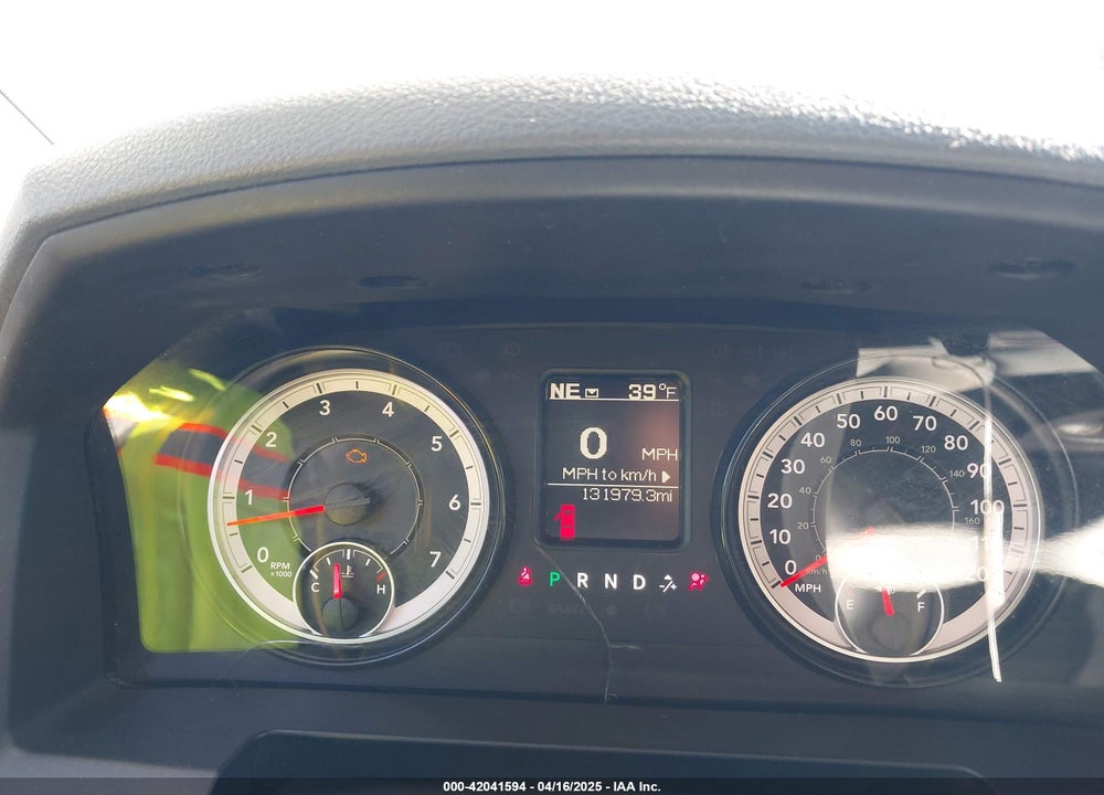 2017 RAM 1500 VIN: 3C6RR6KTXHG573008