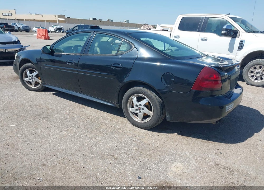 2004 PONTIAC GRAND PRIX GT2 VIN: 2G2WS522941158321