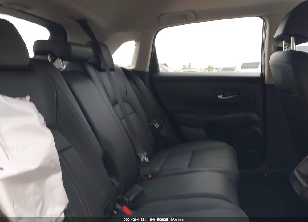 2025 HONDA HR-V VIN: 3CZRZ1H73SM707091