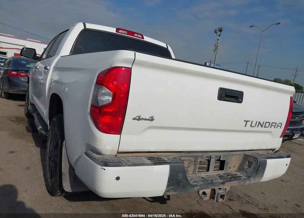 2017 TOYOTA TUNDRA VIN: 5TFAW5F17HX589955