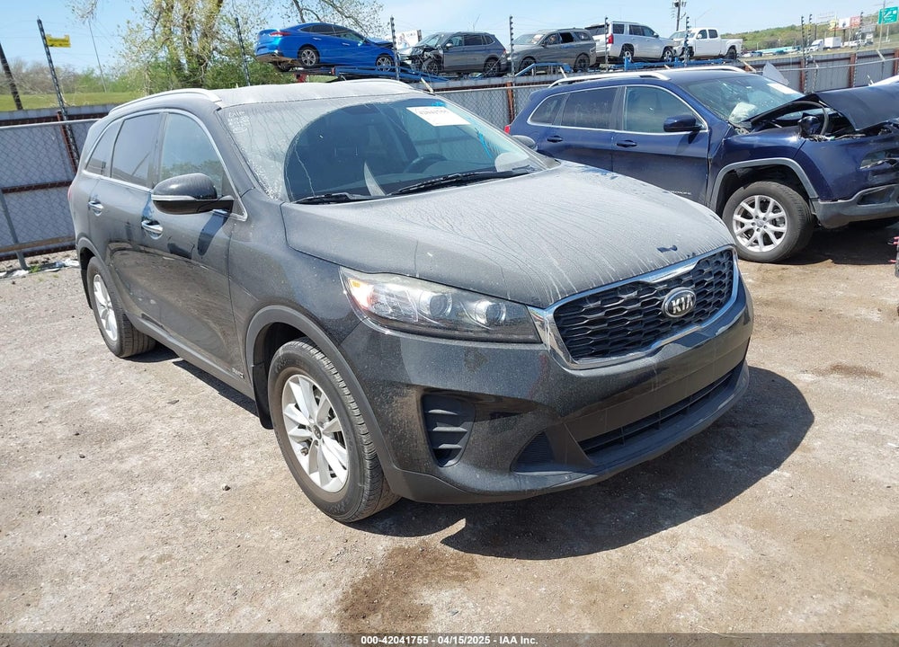 2019 KIA SORENTO 2.4L LX VIN: 5XYPGDA32KG437294