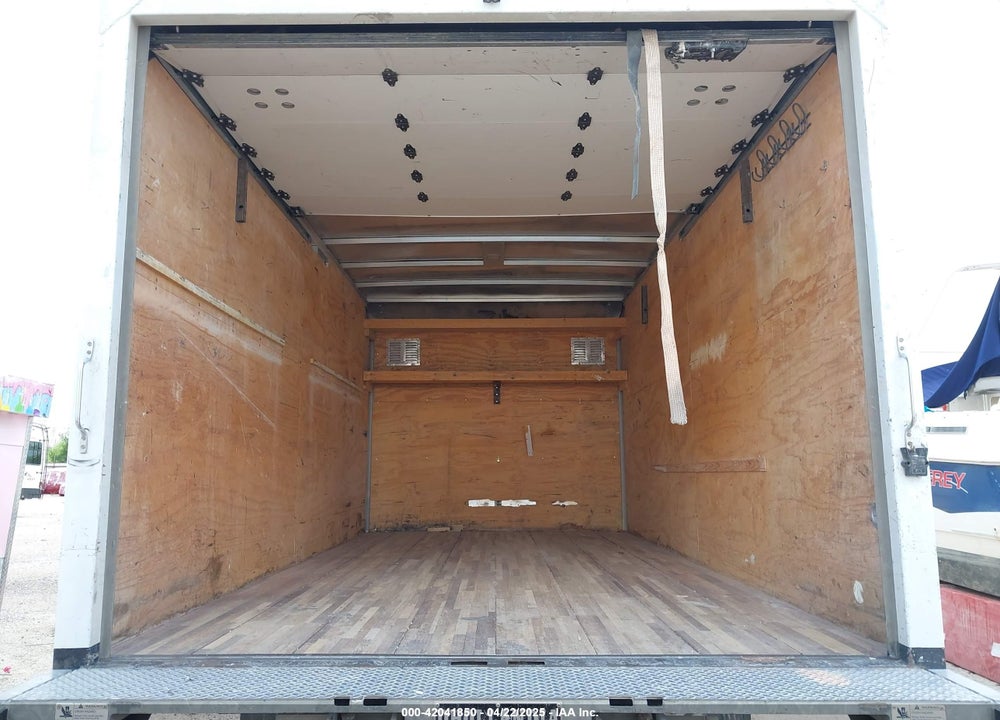 2021 ISUZU NPR HD VIN: JALC4J161M7007125