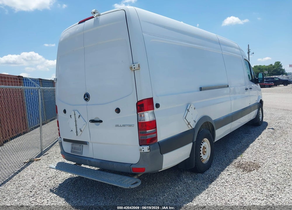 2014 MERCEDES-BENZ SPRINTER S HIGH ROOF VIN: WD3PE8DE6E5894594
