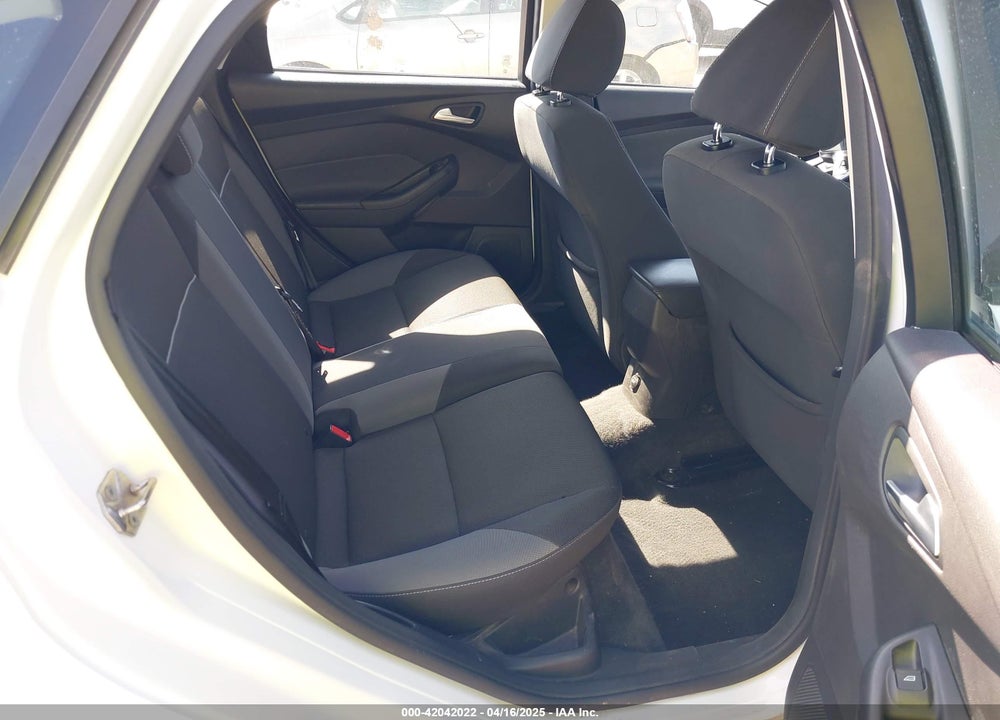 2013 FORD FOCUS SE VIN: 1FADP3K25DL136700