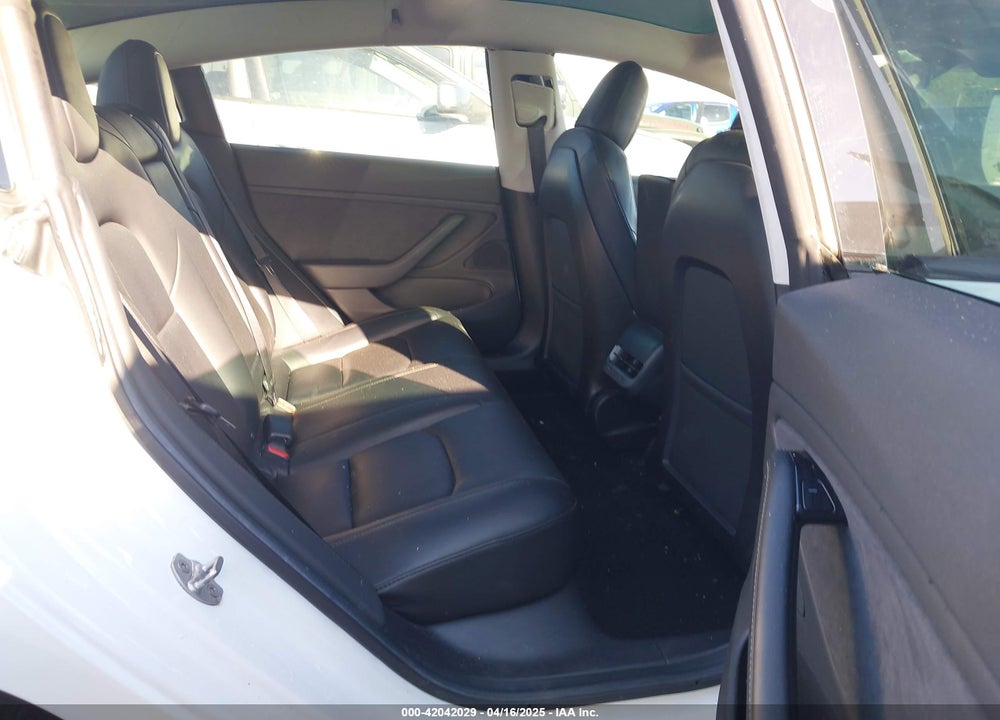 2019 TESLA MODEL 3 VIN: 5YJ3E1EAXKF412257