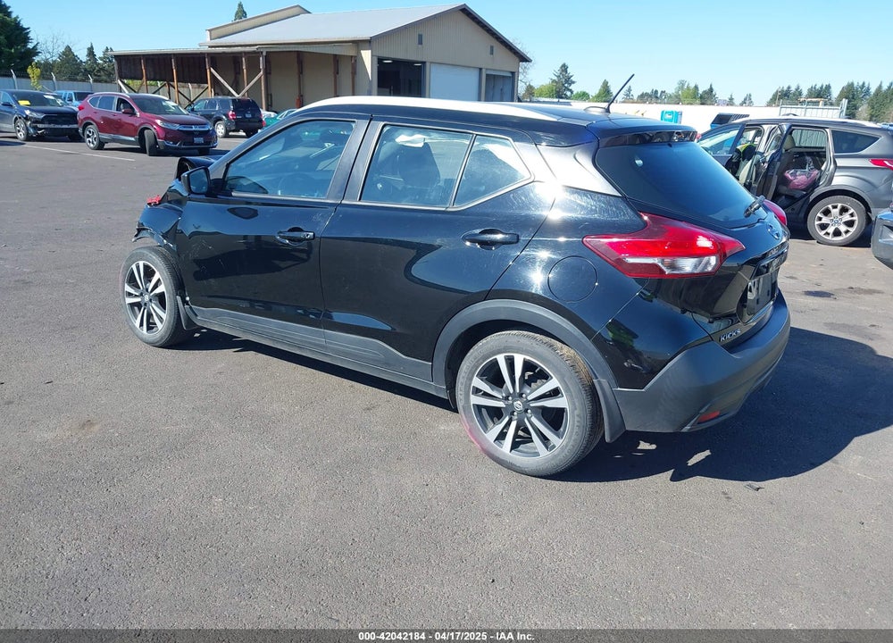 2019 NISSAN KICKS VIN: 3N1CP5CU4KL494389