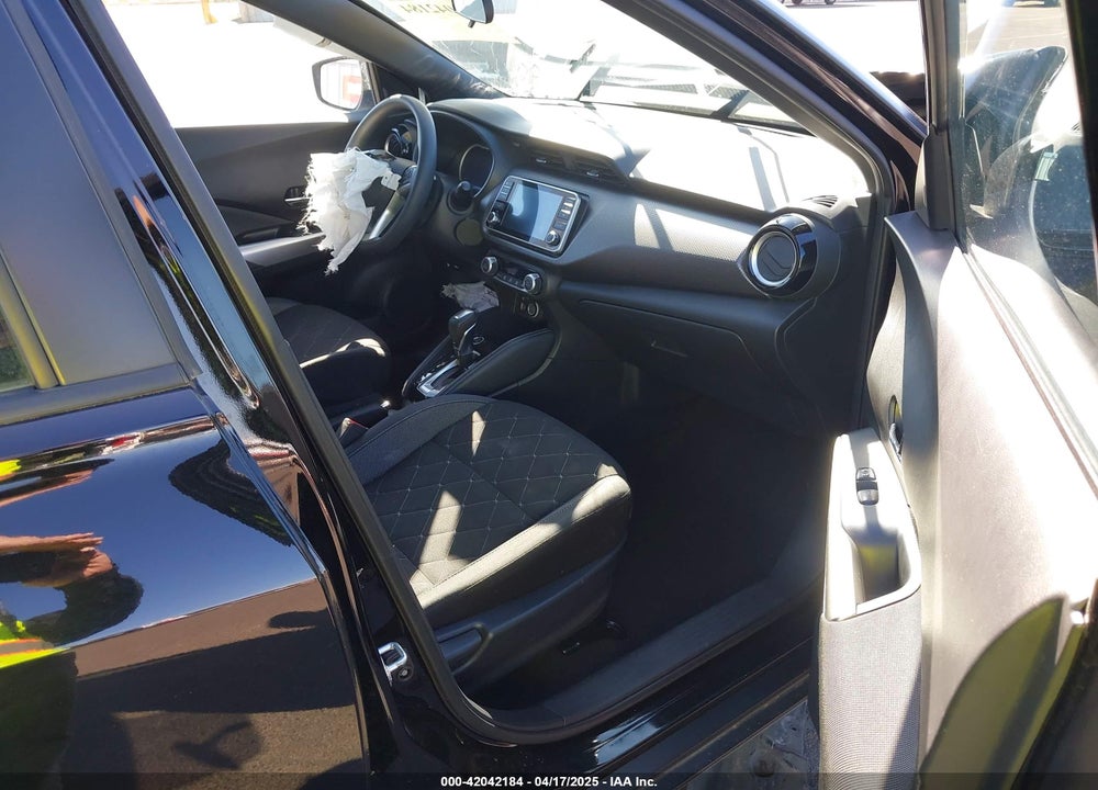 2019 NISSAN KICKS VIN: 3N1CP5CU4KL494389