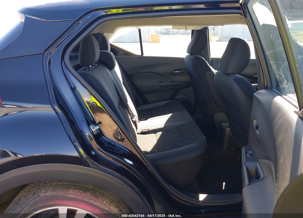 2019 NISSAN KICKS VIN: 3N1CP5CU4KL494389