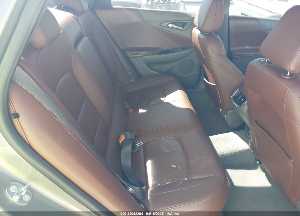 2017 CHEVROLET MALIBU VIN: 1G1ZE5ST8HF197210